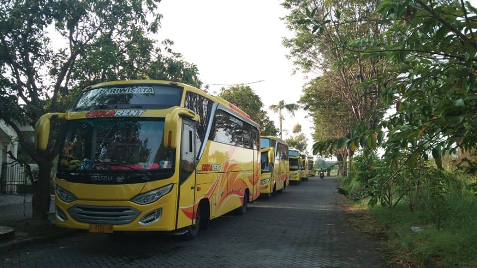 Sewa Bus Pariwisata Surabaya Tujuan Kota Malang