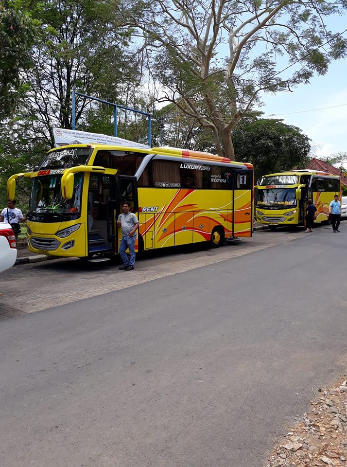 Rental Bus Pariwisata Surabaya Tujuan Kabupaten Garut