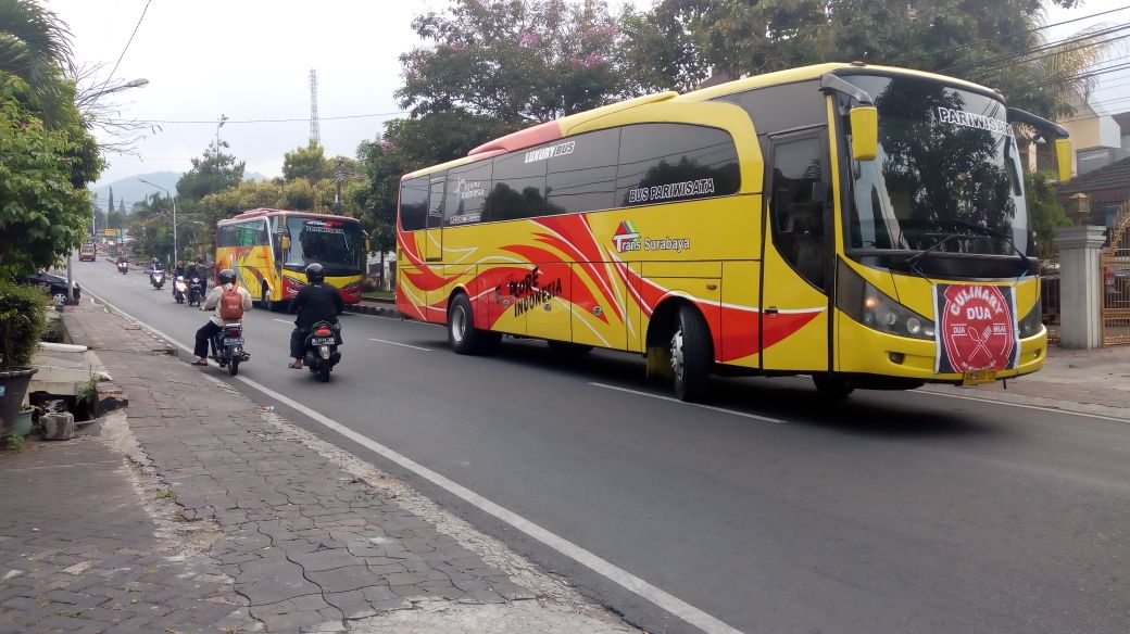 Penyewaan Bus Pariwisata Surabaya Tujuan Kabupaten Blitar