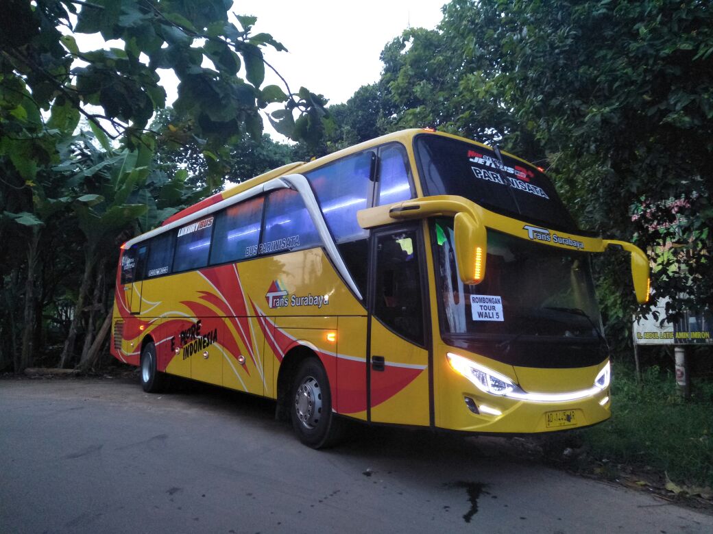 Sewa Bus Pariwisata Surabaya Tujuan Kota Bekasi